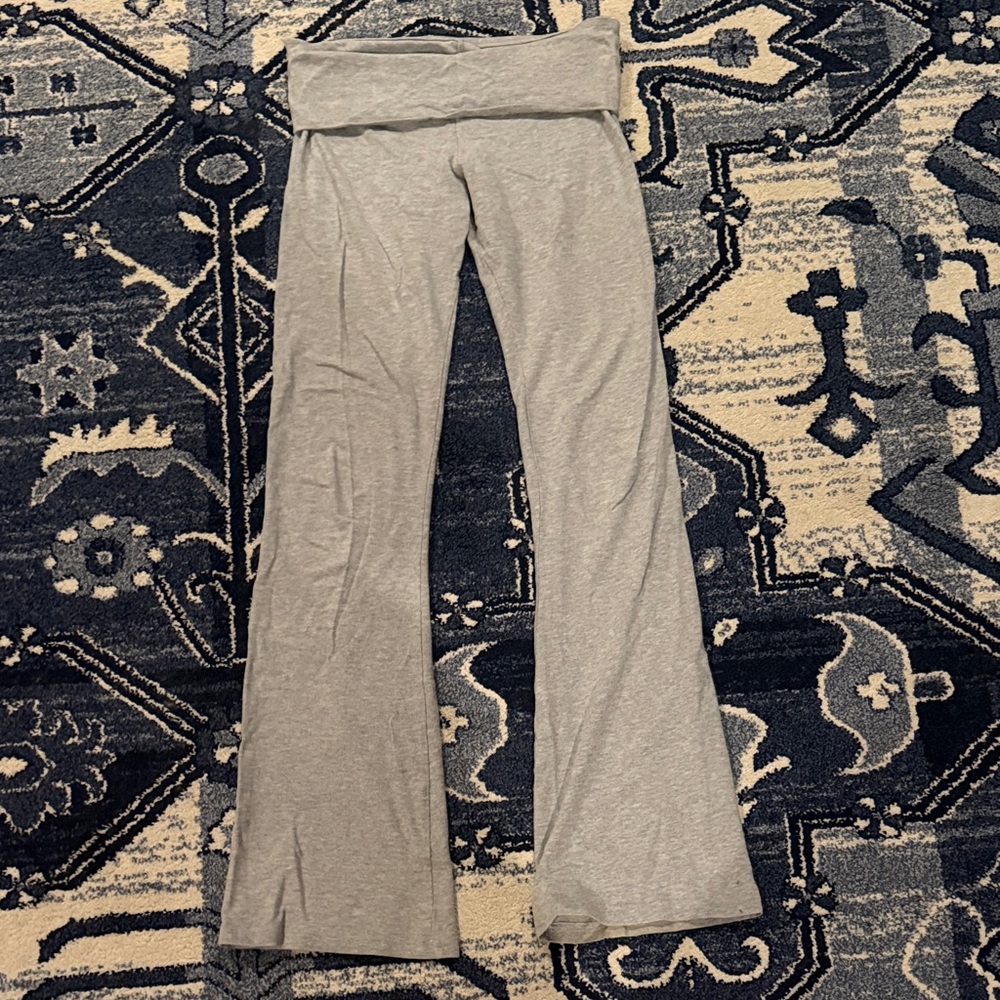 Gray Flared Leggins